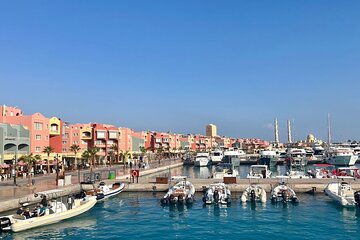 Hurghada Full Day Boat Trip with Snorkeling and Lunch - Image 4