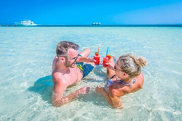 Orange Bay Trip by Boat with Lunch, Water Sports, and Snorkeling - Image 2