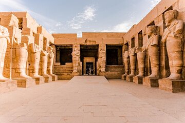 Luxor Valley Of The Kings day Tour By Bus - Image 1
