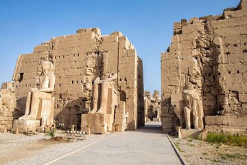 Small group Hurghada to Luxor, Valley of the Kings by Van - Image 4