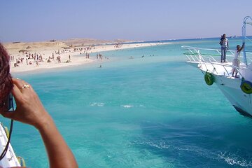 Snorkeling by Boat to Ras Mohamed and White island excursion in Sharm - Image 4