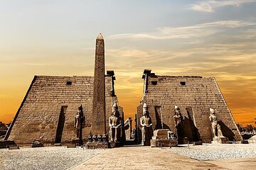 Full-day Tour in Hurghada's Luxor Valley, Karnak, and Hatchepsut - Image 3