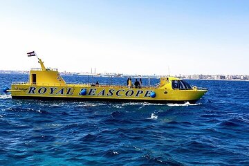 2 hours Underwater Life in a Semi Submarine From Marsa Alam - Image 2