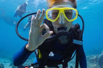 Diving Sea trip with hotel pickup included and lunch in Hurghada - Image 1