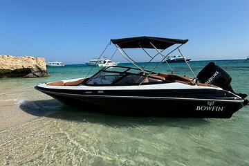 Hola Hola Paradise Island with Private Speedboat - Image 1
