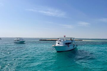 Eden Island Full Day Boat Trip With Lunch from EL_Gouna & Makadi - Image 4