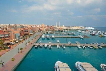 Private Guided City Tour With Handicrafts Shopping - Hurghada - Image 2