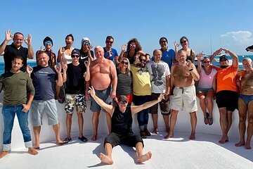 Full Day Boat Tour to Hamata Island in Marsa Alam - Image 2