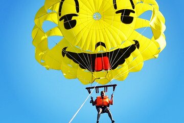 Hurghada Parasailing Experience - Image 1