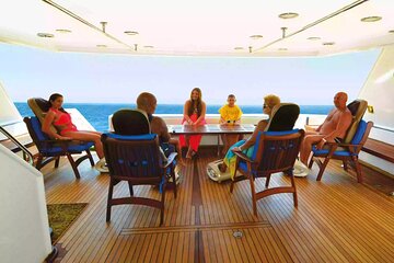 Snorkel, Dive, Island, Watersports and Seafood Lunch VIP Sea Trip - Image 4