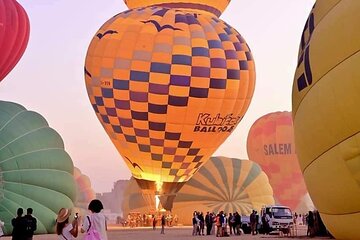 Sunrise Hot Air Balloon Ride from Hurghada to Luxor - Image 4