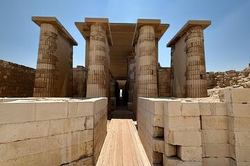 Full Day Tour from Hurghada to Cairo by Bus - Image 4
