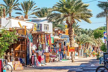 Sharm El Sheikh: Colored Canyon Jeep Tour with Blue Hole & Dahab - Image 4