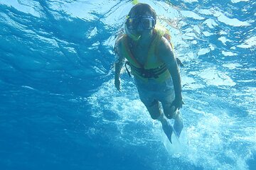 Snorkeling Tour to Orange Island from Hurghada - Image 3