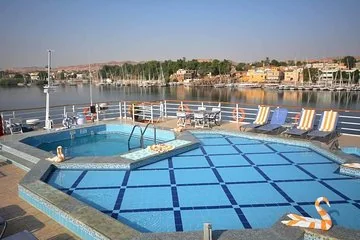 4 Days 3 Nights Nile Cruise From Hurghada By Bus - Image 4