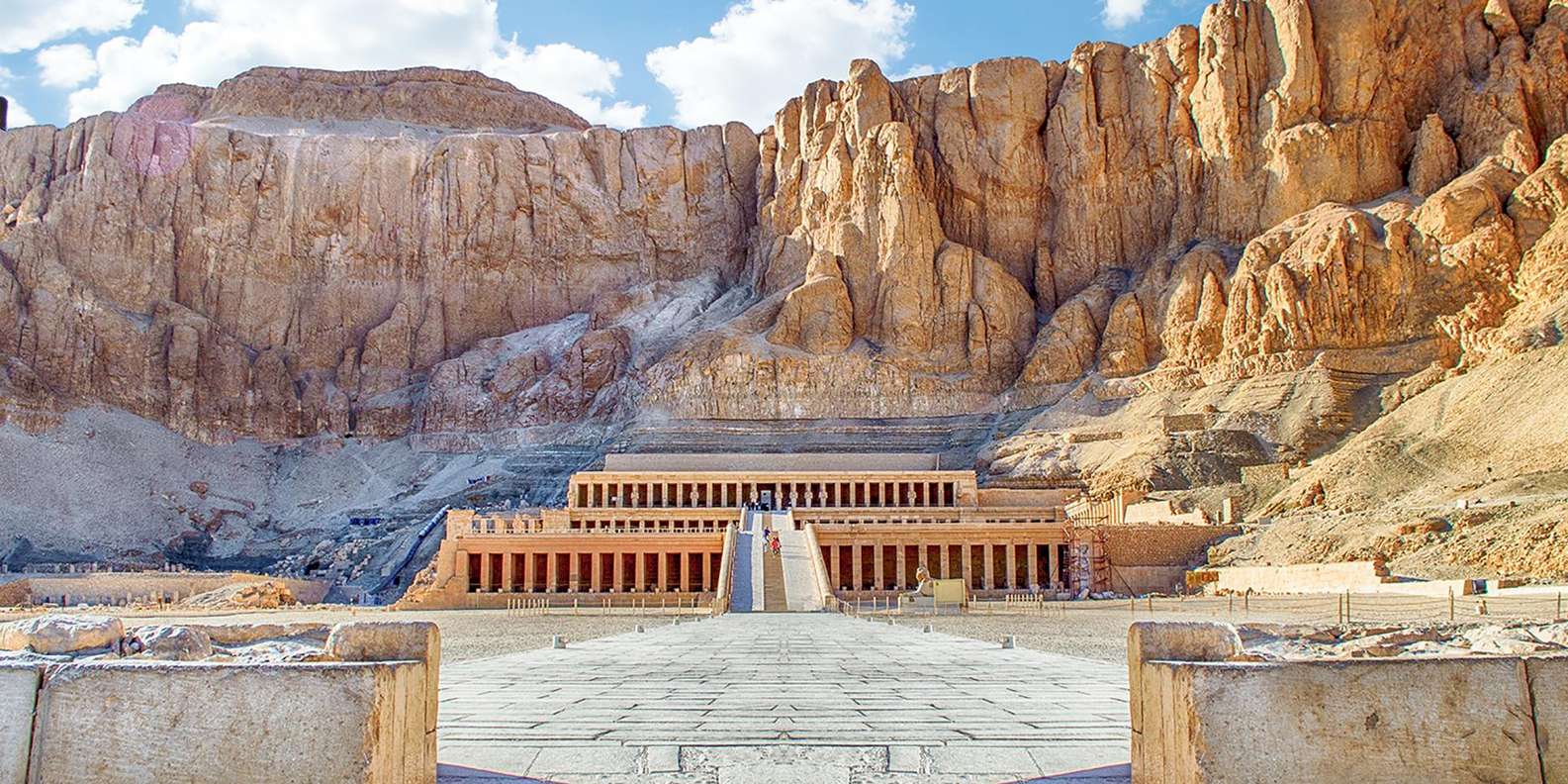 From Aswan: 4-Day Nile Cruise Luxor, Abu Simbel & Balloon