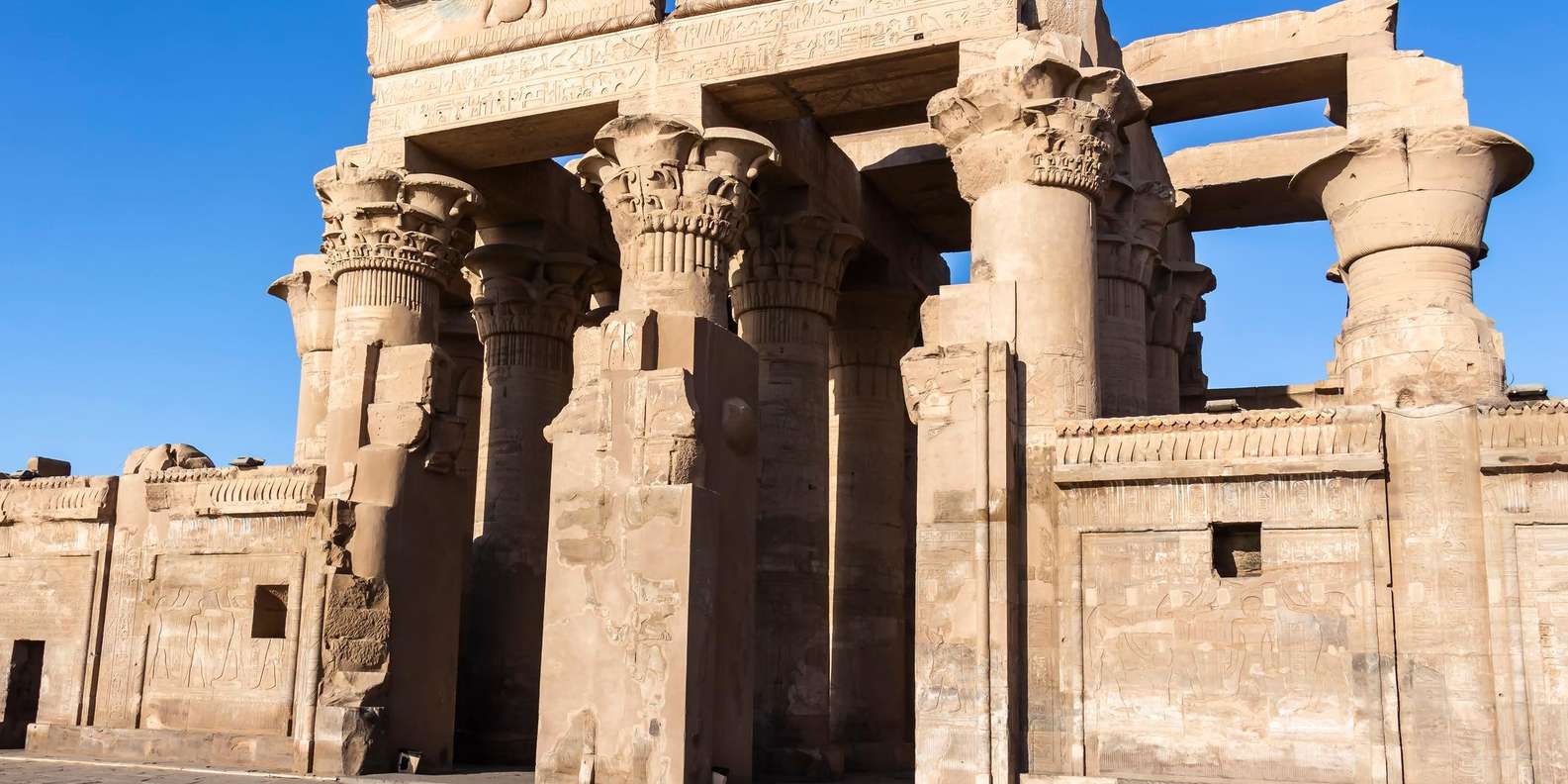 Luxor: Private Edfu, Kom Ombo & Aswan Tour