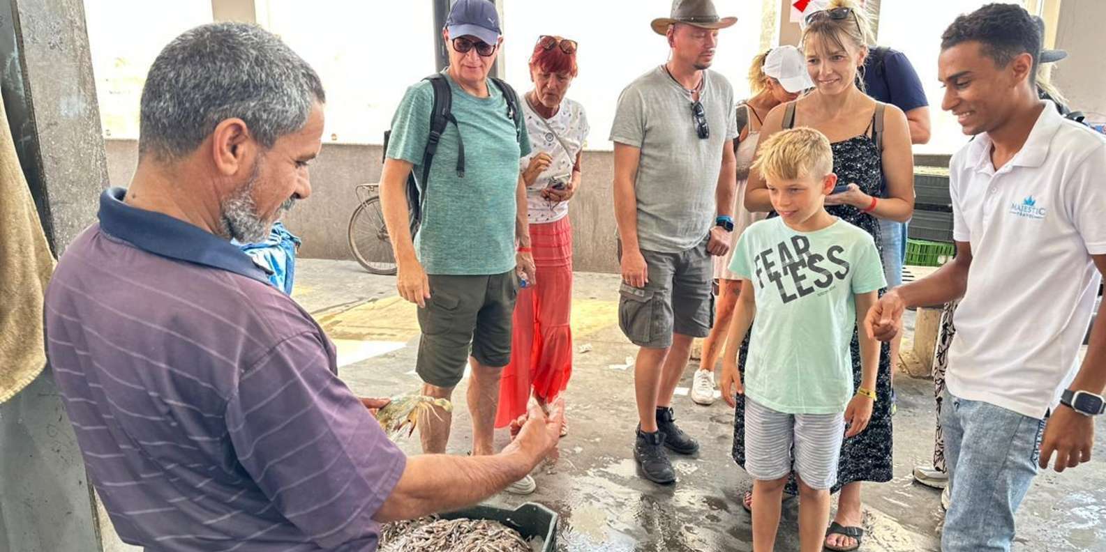 Hurghada: City Highlights & Local Bazaar Experience