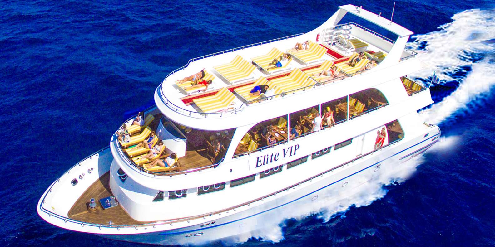 Hurghada: Elite vip snorkeling cruise with BBQ buffet lunch
