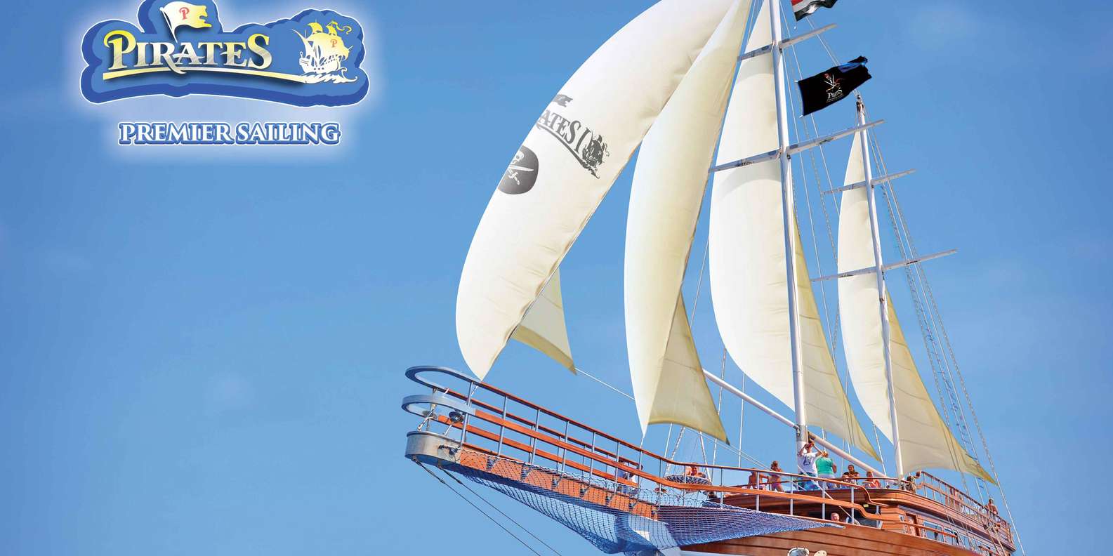 Hurghada: Pirates Sailing Boat to Orange Bay with Transfers