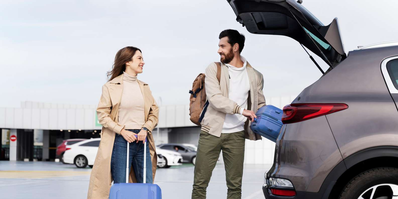 Hurghada: Private One-Way Transfer to Luxor