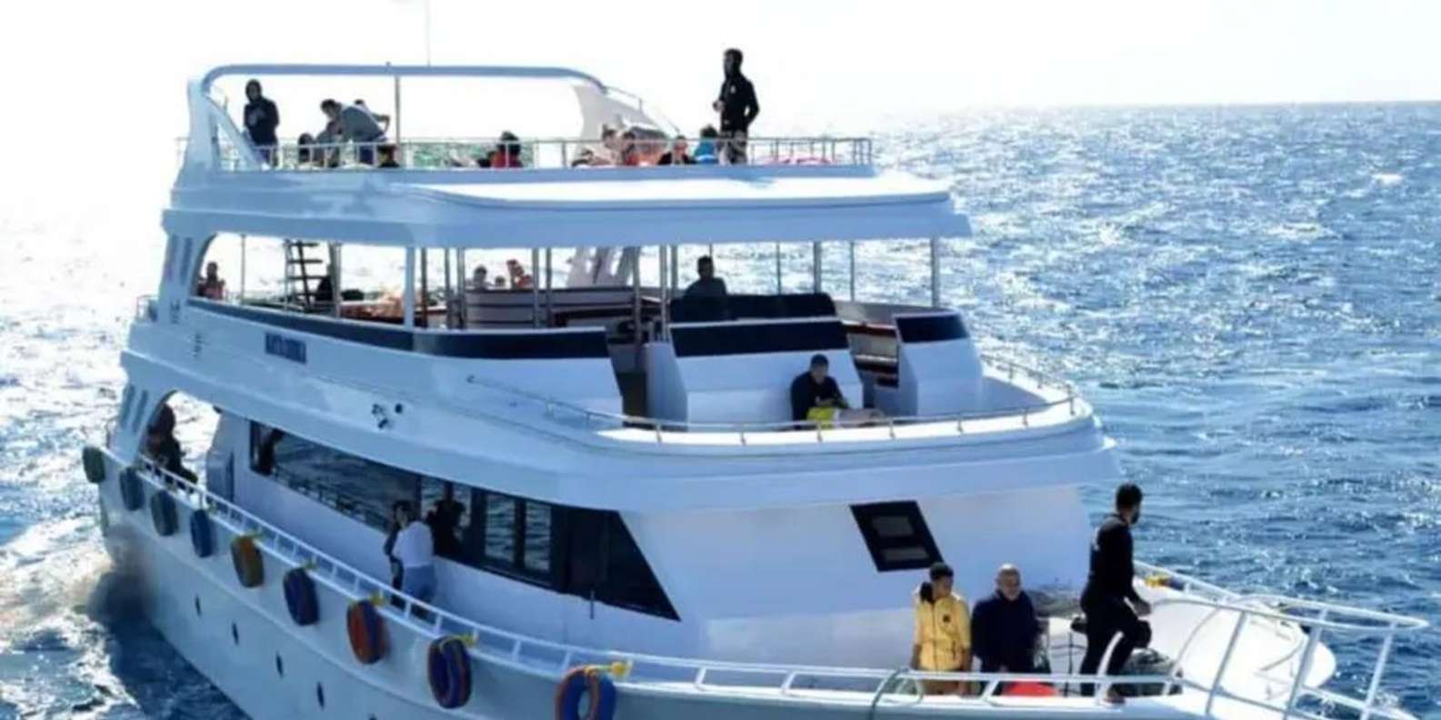 Sharm El Sheikh: Ras Mohamed & White Island Dive & Snorkel